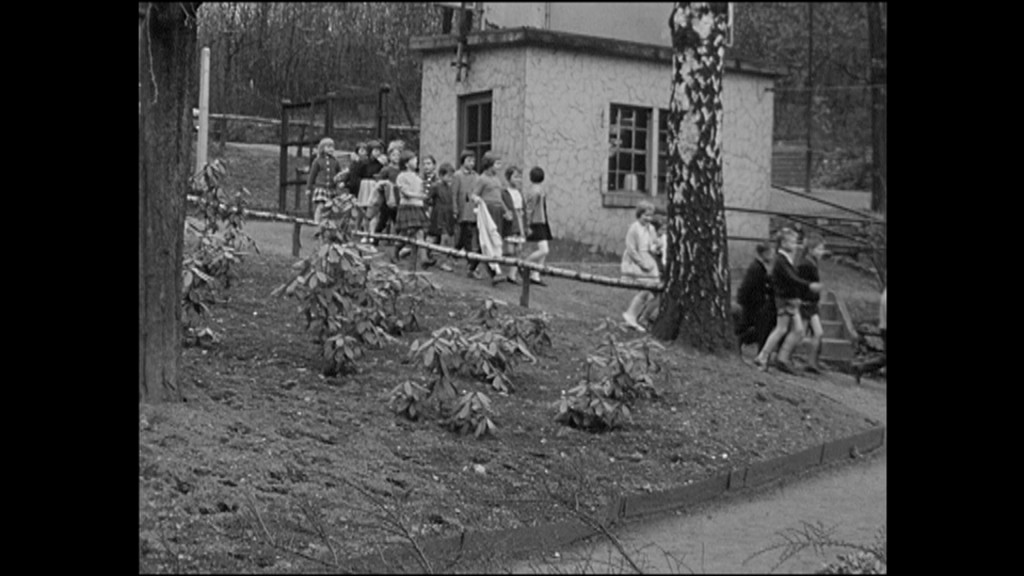 Foto: Besucher im Neunkircher Zoo
