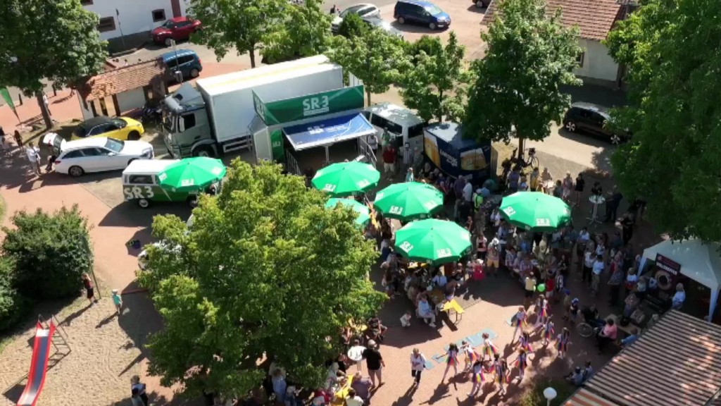 Treffpunkt Ü-Wagen in Herchenbach