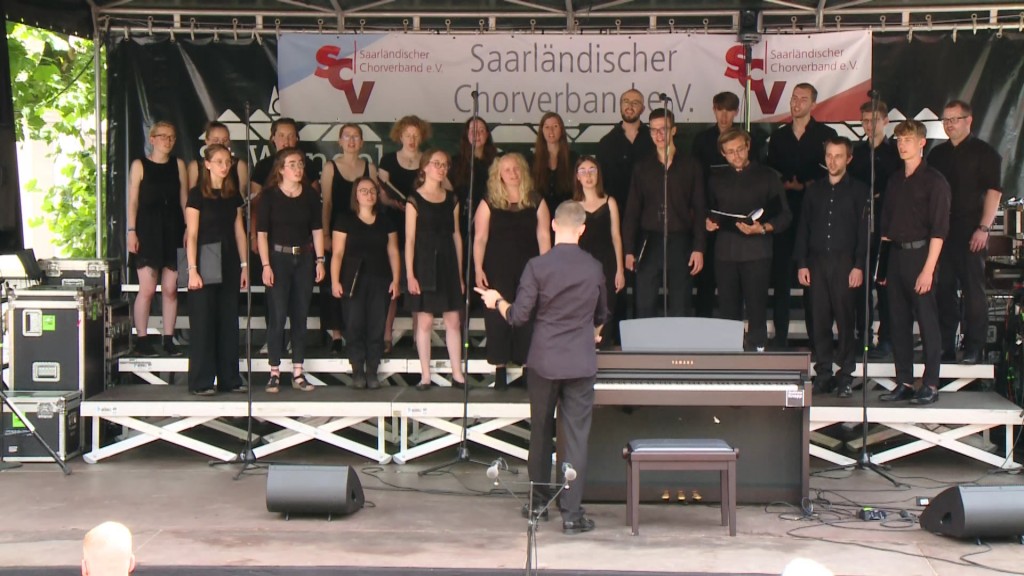 Foto: Auftritt vom LandesJugendChor Saar bei Sing City in St. Wendel 2022