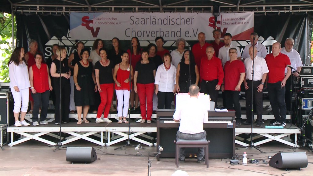 Foto: Auftritt von Jazzchor 92 Hertz bei Sing City in St. Wendel 2022