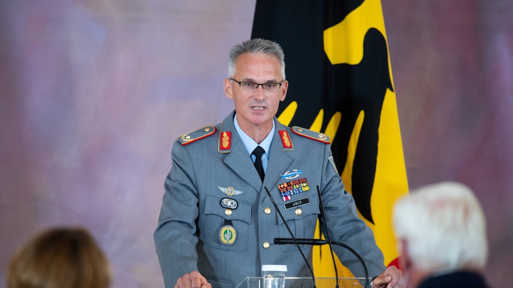 Brigadegeneral Jens Arlt, Kommandeur der Saarlandbrigade, bei der Verleihung des Bundesverdienstkreuzes am 17.09.2021 in Berlin