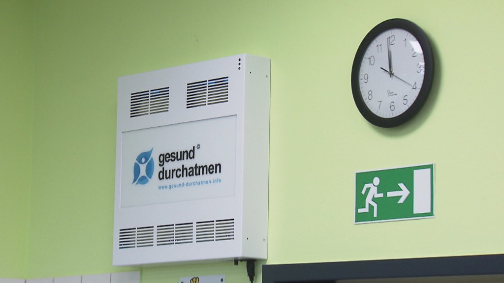 Eine Luftfilteranlage in einer Schule