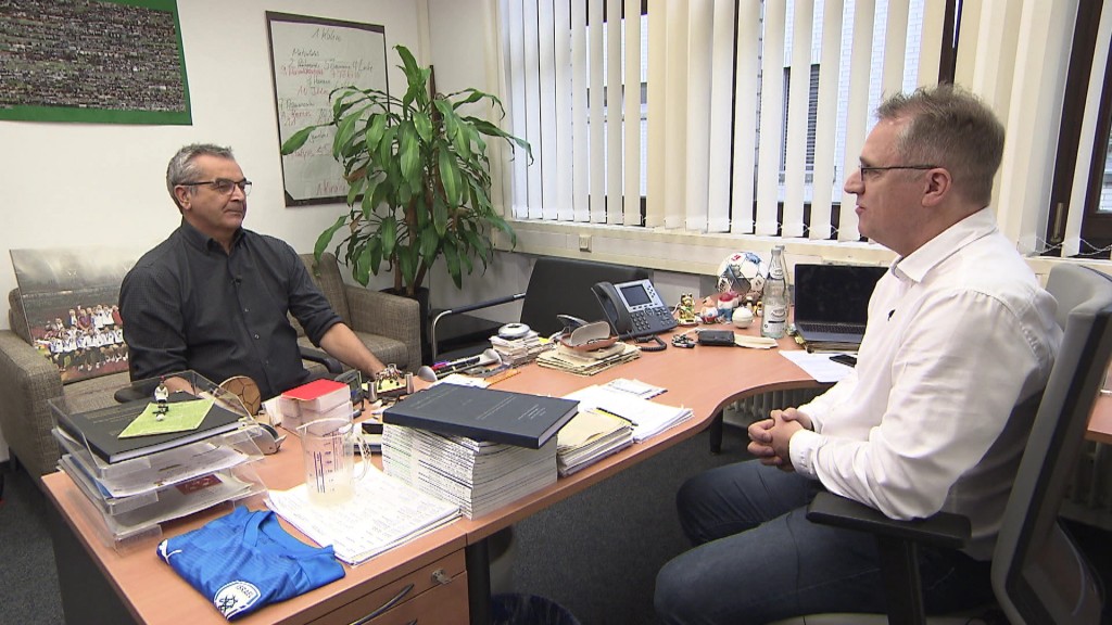 Foto: Thomas Braml im Interview mit Tim Meyer