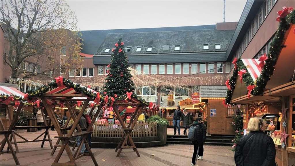 Stände auf dem Weihnachtsmarkt in Merzig