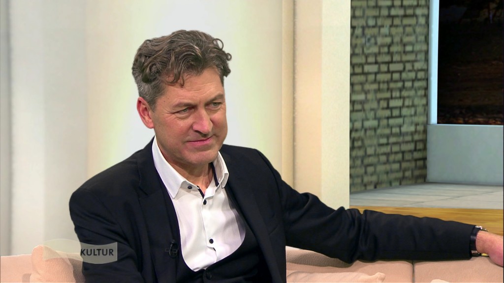 Foto: Ralf Beil im Studio