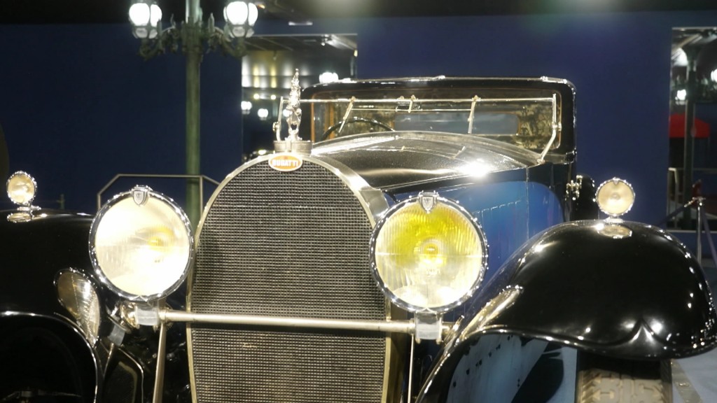 Foto: Oldtimer im Automobilmuseum