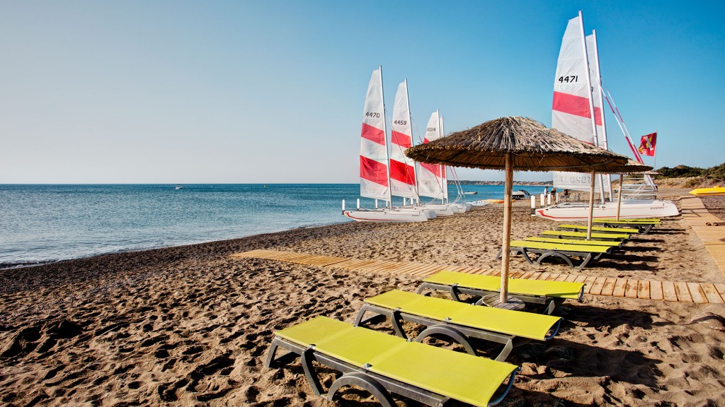 Am Strand des TUI MAGIC LIFE Plimmiri auf Rhodos