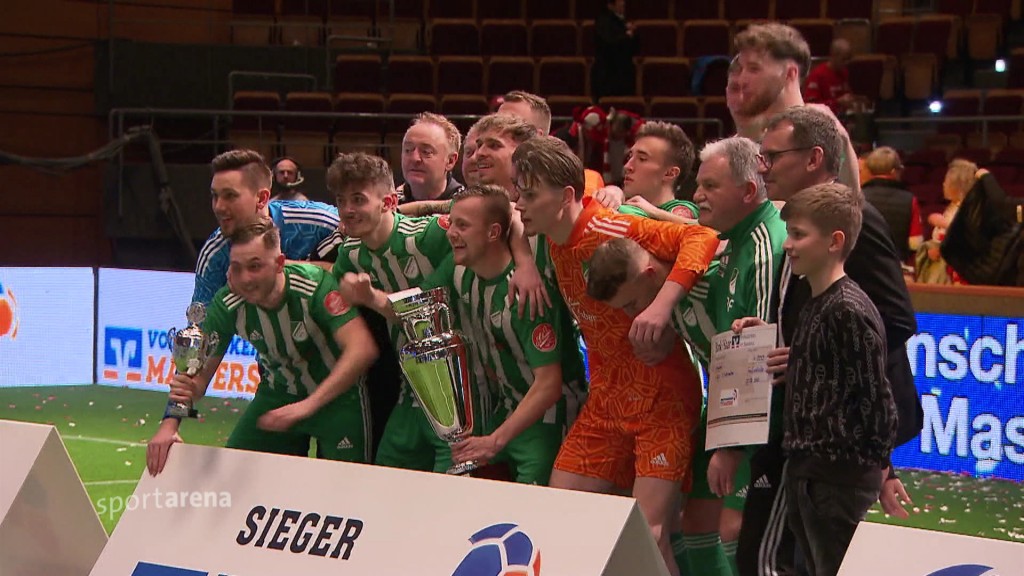 Foto: SV Auersmacher bei der Siegerehrung