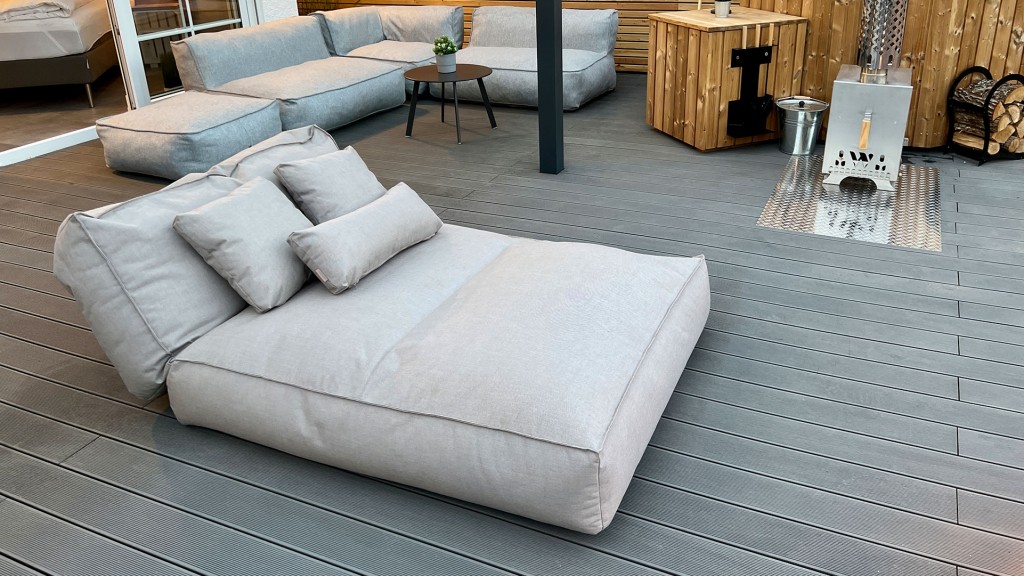 JUNIPRO Luxury Apartment am Bostalsee: die Terrasse