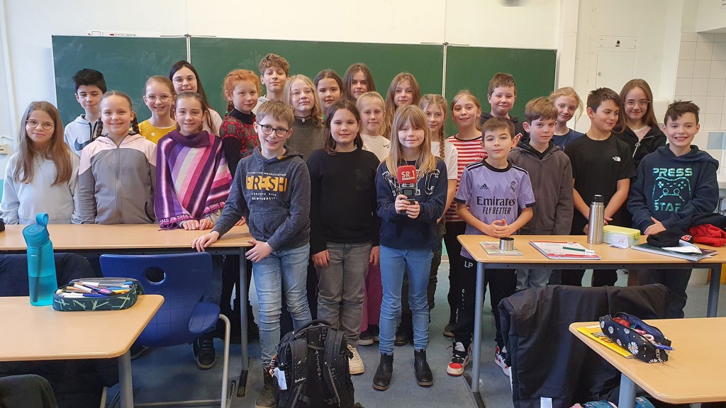 Schülerinnen und Schüler der Klasse 5b des Peter-Wust-Gymnasiums Merzig