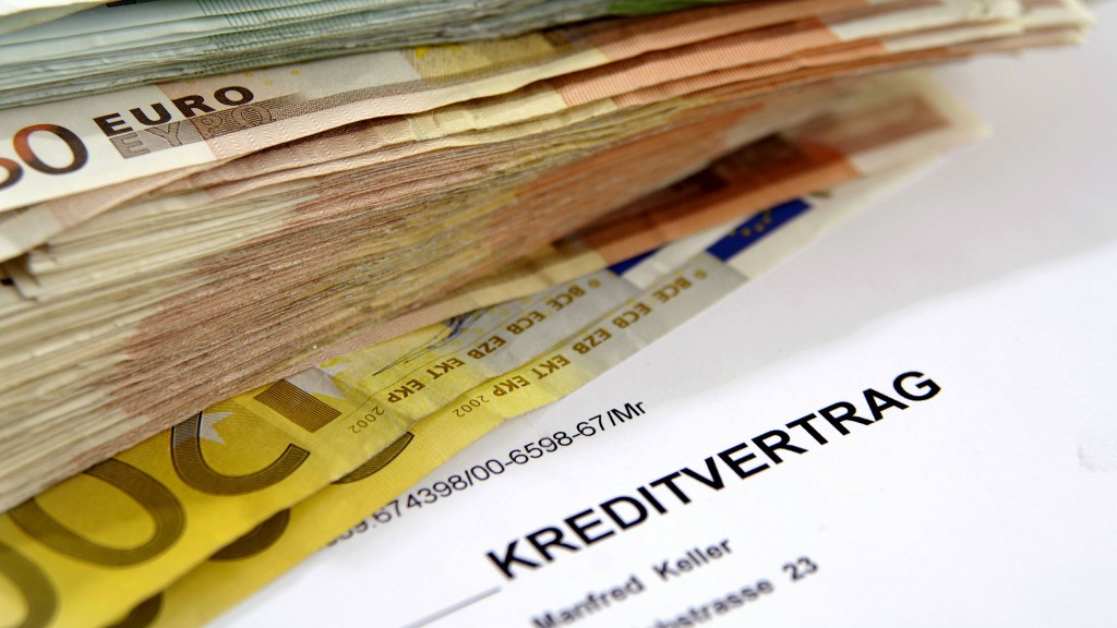 Foto: Geld und Kreditvertag