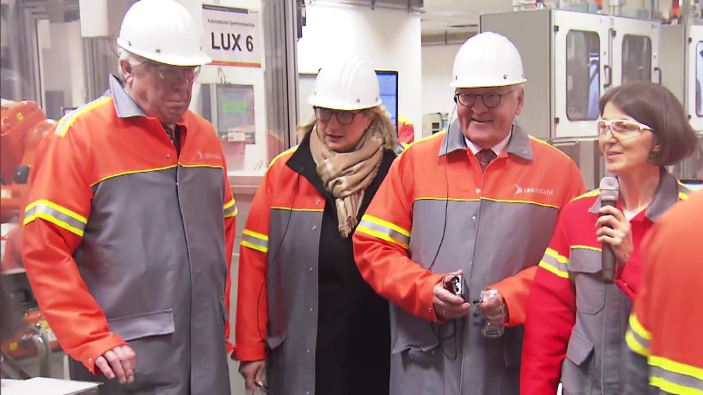 Foto: Frank Walter Steinmeier und Anke Rehlinger bei Saarstahl