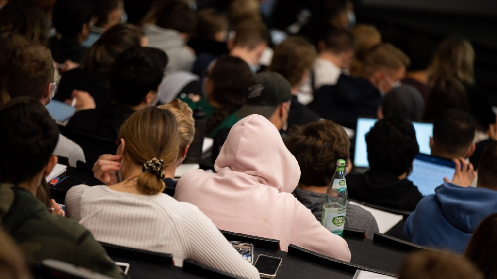 Foto: Studenten im Hörsaal