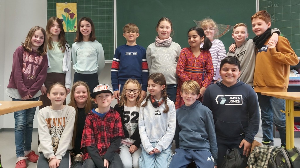 Die Klassen 3 und 4 der Grundschule St. Barbara in Lebach-Landsweiler
