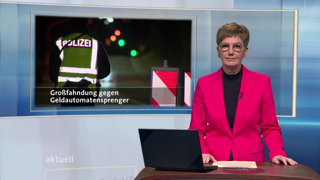 Foto: Brigitte Henkes im Studio