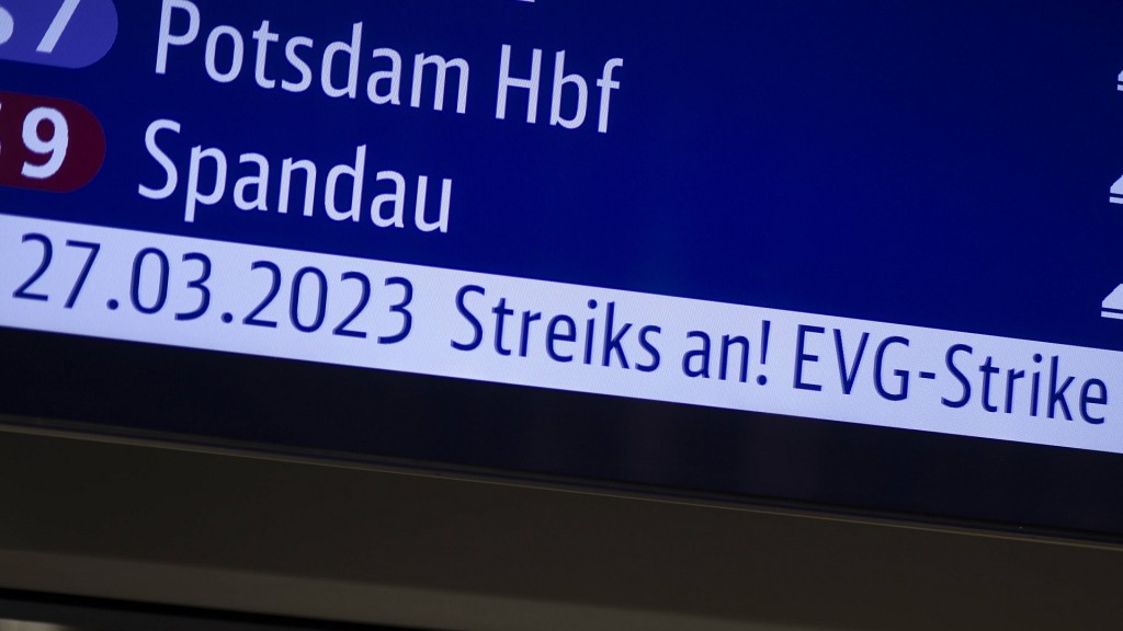 Ankündigung von bundesweiten Warnstreik von Ver.di und EVG