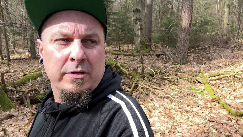 Foto: Freaky Jörn orientierungslos im Wald