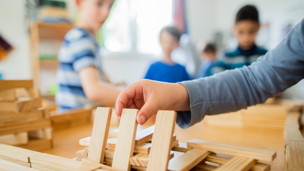 Kinder spielen in einer Kita