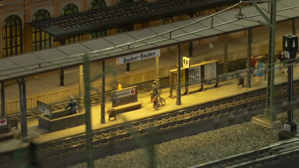 Foto: Bahnhof einer Modelleisenbahn