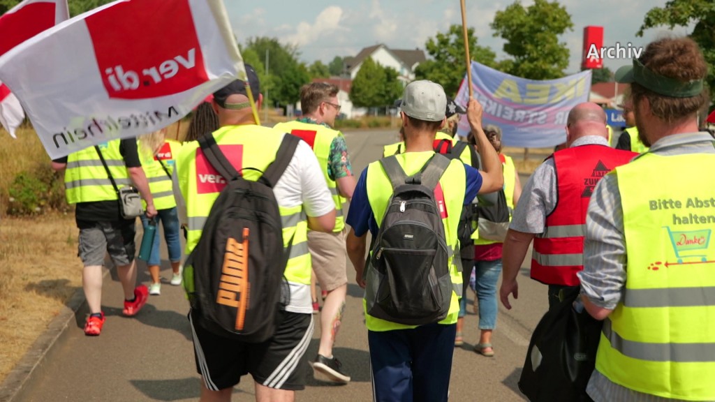 Streikende Ikea-Beschäftigte