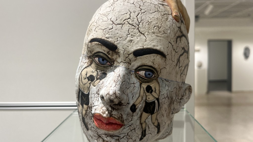 Ausstellungsstück im Keramik Kunst Museum Neunkirchen
