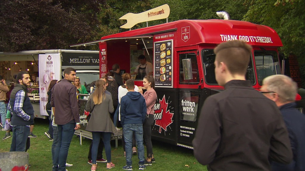 Foto: Food Truck Frittenwerk auf Street Food Festival