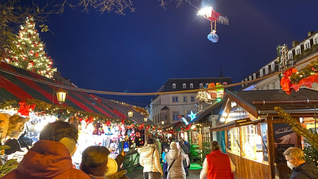 Auf dem Christkindlmarkt in Saarbrücken