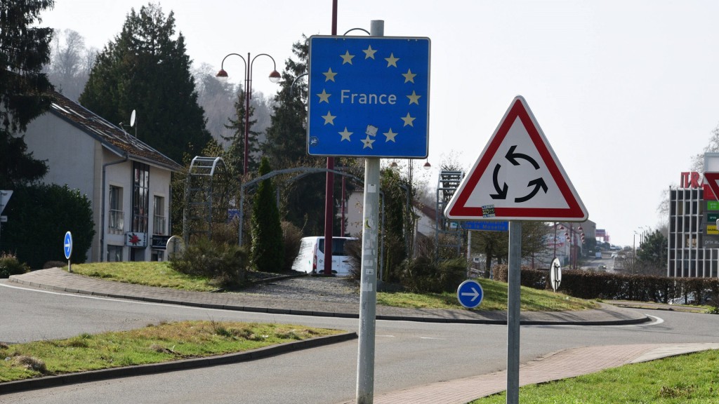 Die Deutsch-Französische Grenze an der Goldenen Bremm in Saarbrücken