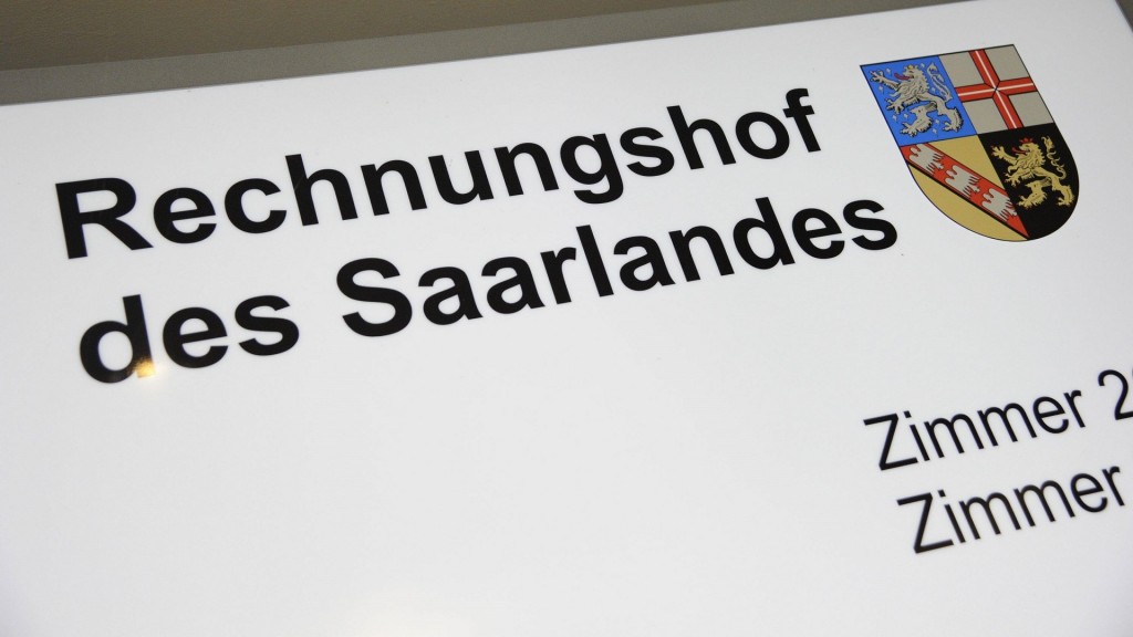 Schild Rechnungshof des Saarlandes