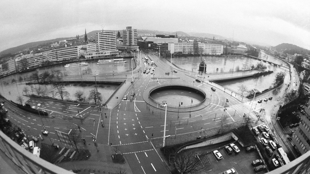 Land unter: Jahrhunderthochwasser in Saarbrücken 1993.