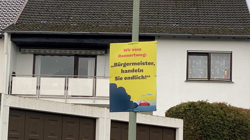 Schild der BI im Riegelsberger Ronnertweg