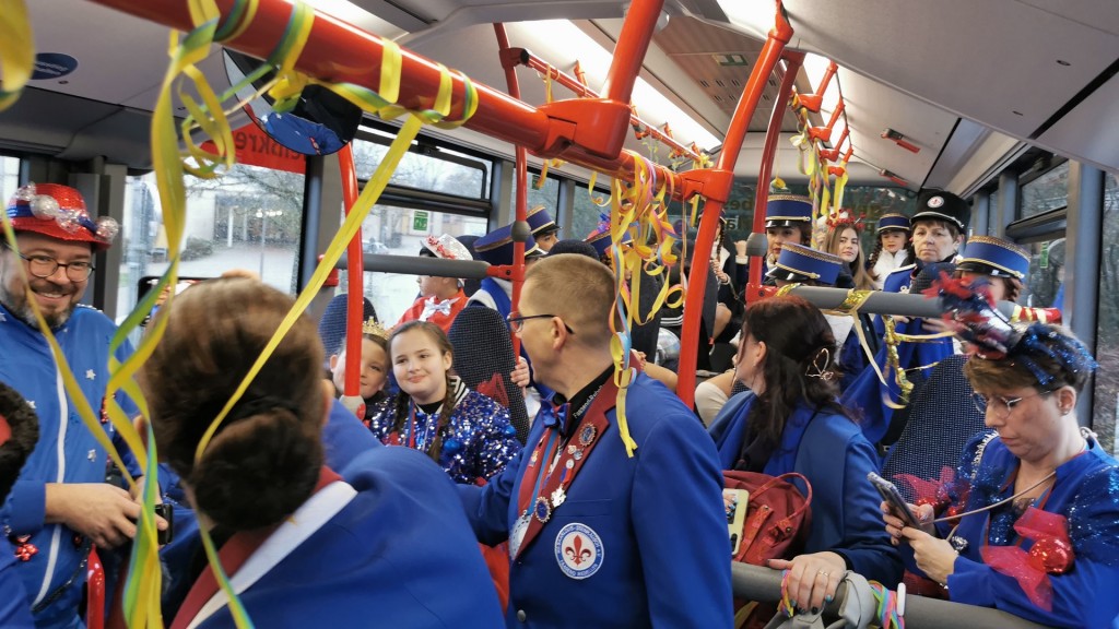 Saarlouiser Faasendrebellen im Bus