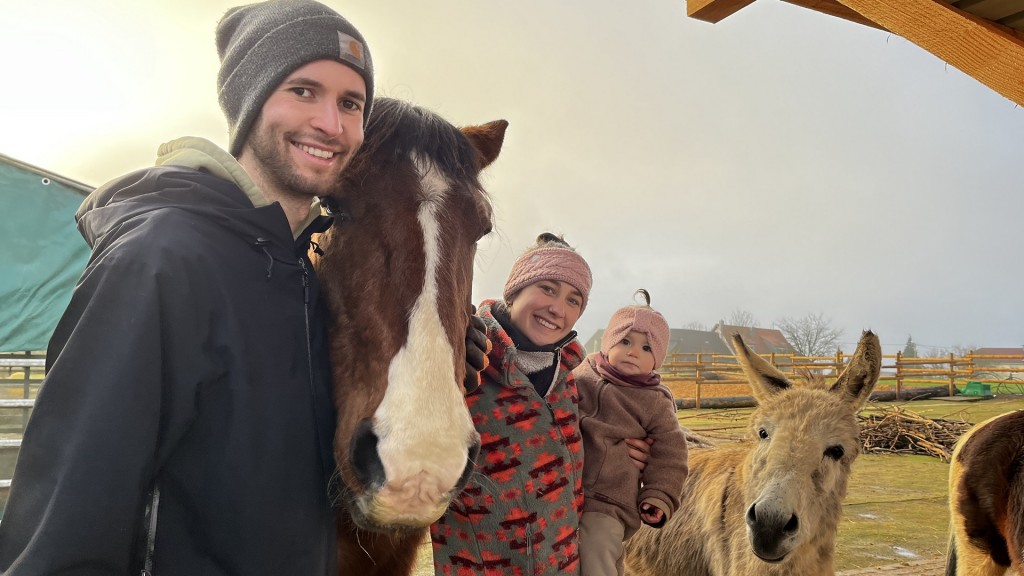 Janne, Ehefrau Sina und Tochter Lou