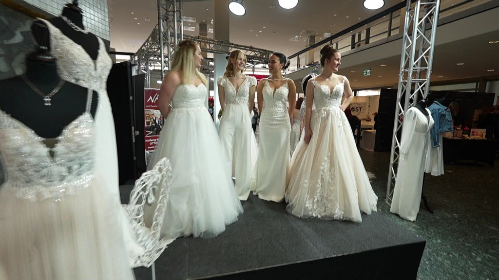 Foto: Bräute auf der Hochzeitsmesse