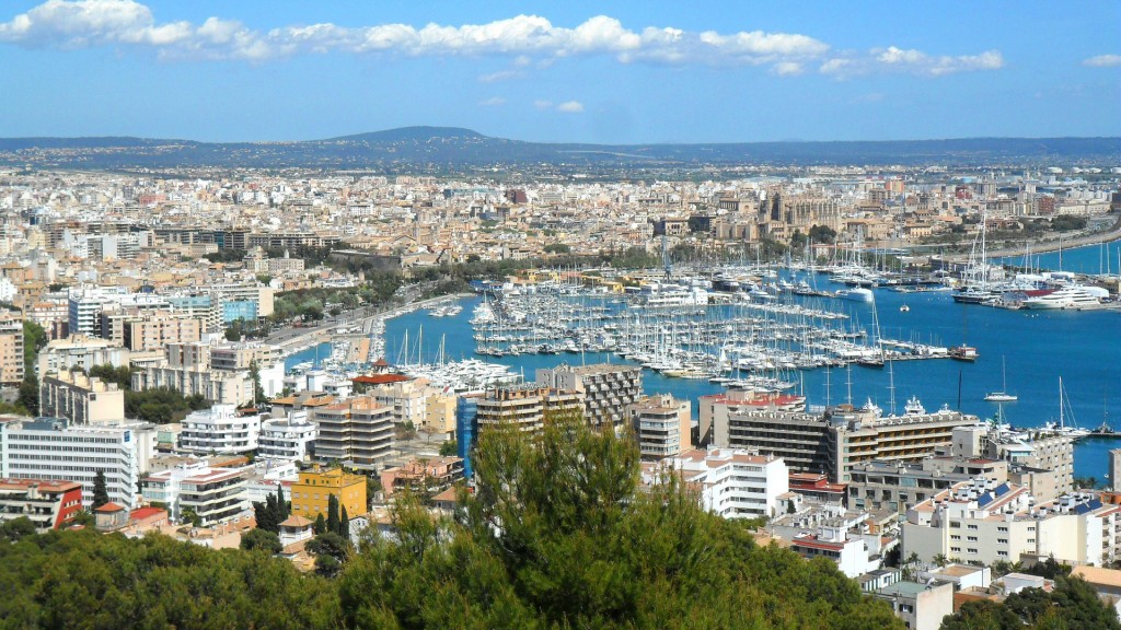 Blick über die Marina von Palma de Mallorca