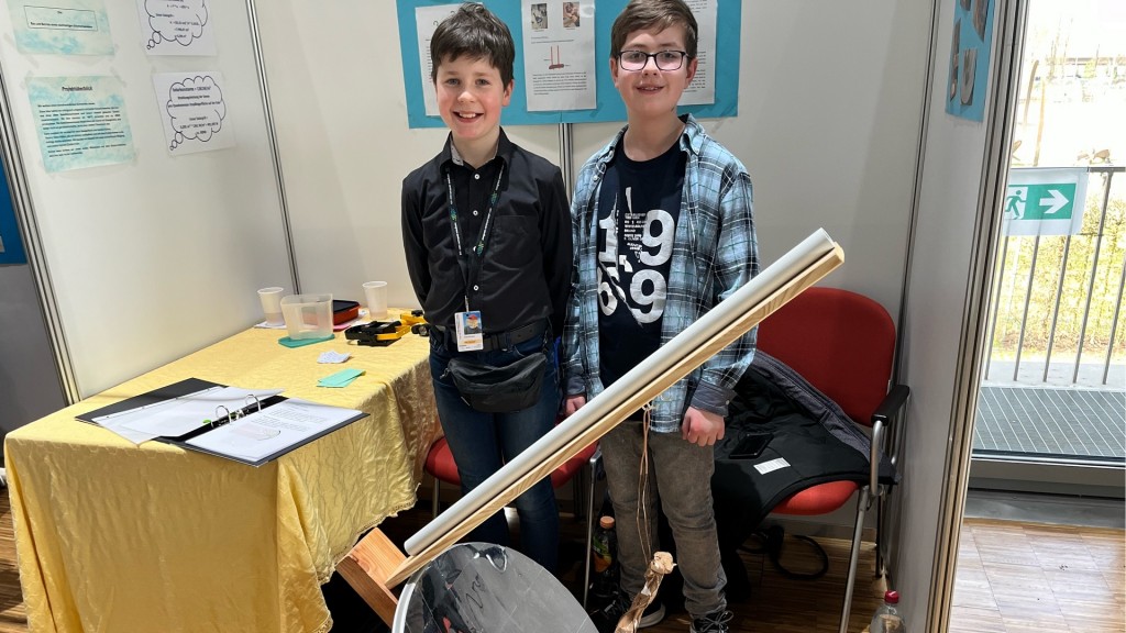 Jugend experimentiert: Solarschwenker – Max und Jannis (12) vom Gymnasium Wendalinum 