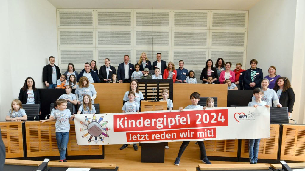 Kindergipfel im saarländischen Landtag