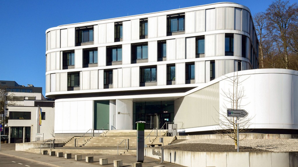 Sitz des Fraunhofer-Institutes für Zerstörungsfreie Prüfverfahren (Fraunhofer IZFP) auf dem Campus der Universität des Saarlandes in Saarbrücken