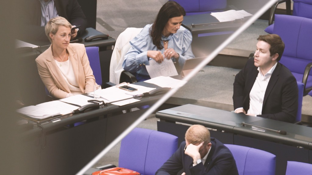 Foto: Die saarländischen Bundestagsabgeordneten Nadine Schön und Esra Limbacher