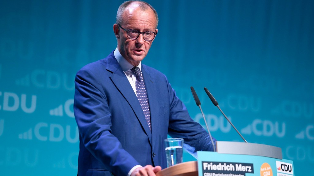 Der CDU-Bundesvorsitzende Friedrich Merz in Saarlouis