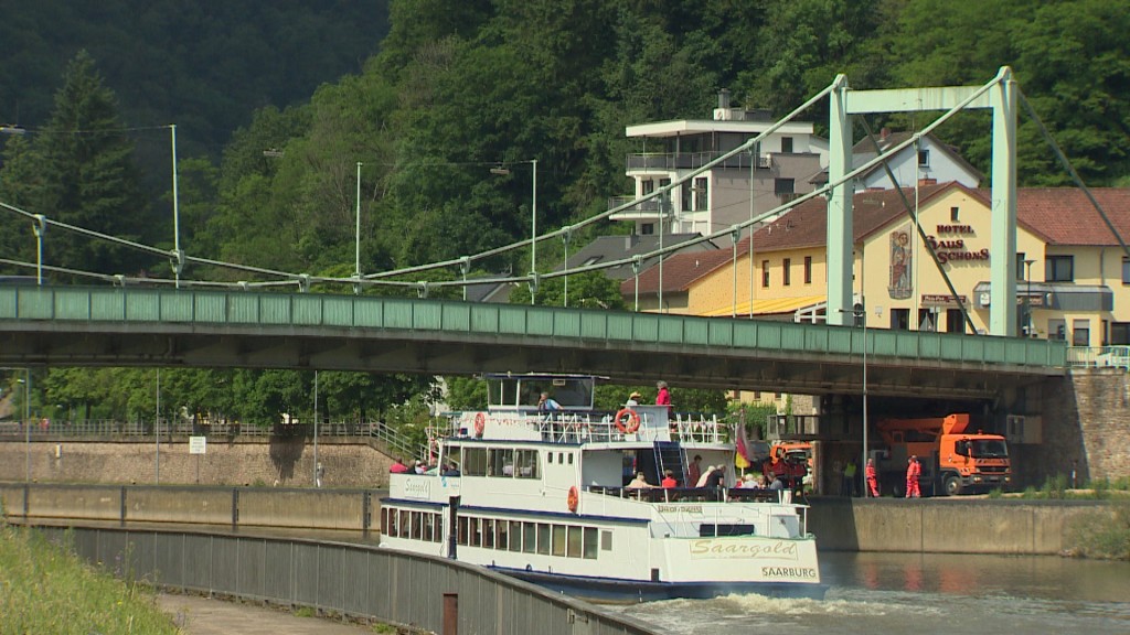 Foto: Saarbrücke in Mettlach