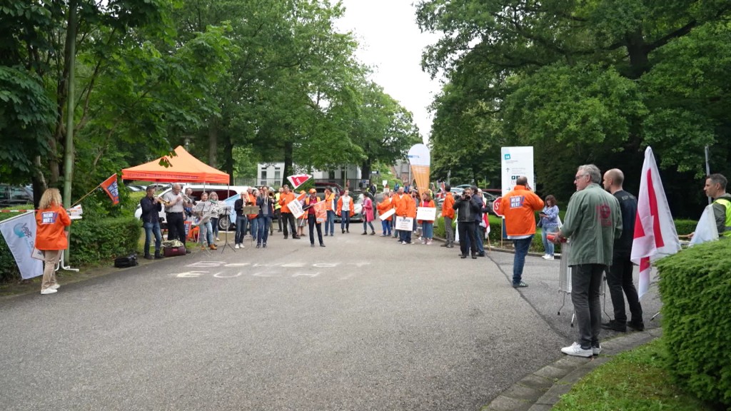 Foto: Rundfunk-Beschäftigte protestieren in Saarbrücken für faire Honorare