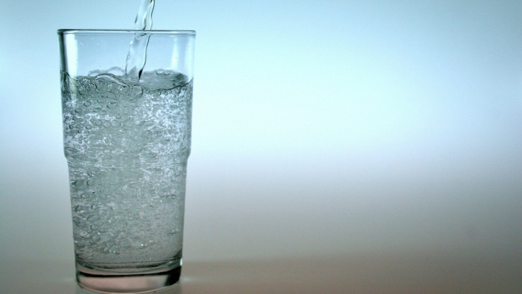 Glas mit Sprudel