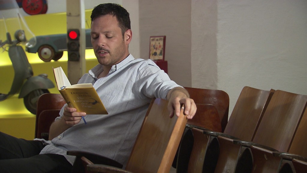 Dominik Bollow liest aus seinem Roman 