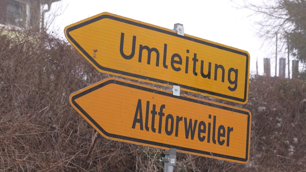 Foto: Straßenschild Umleitung
