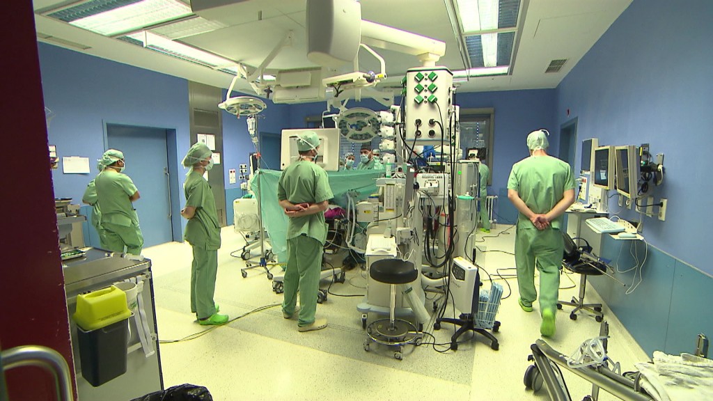 Foto: OP-Team im Operationssaal