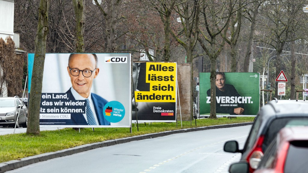 Foto: Wahlplakate