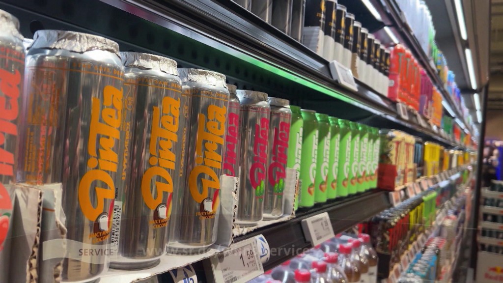 Foto: Getränkeregal im Supermarkt
