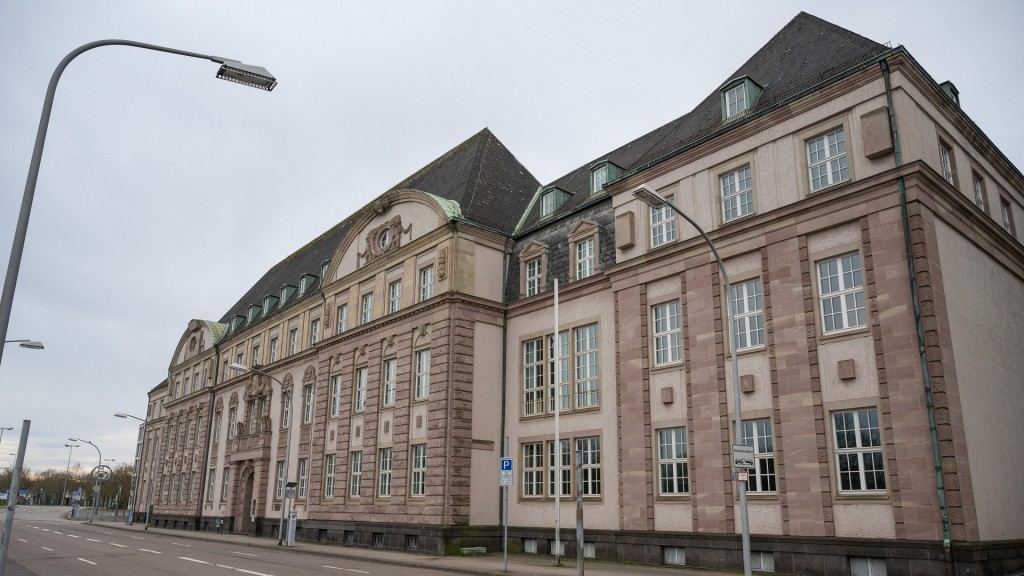 Landgericht Saarbrücken, Außenaufnahme