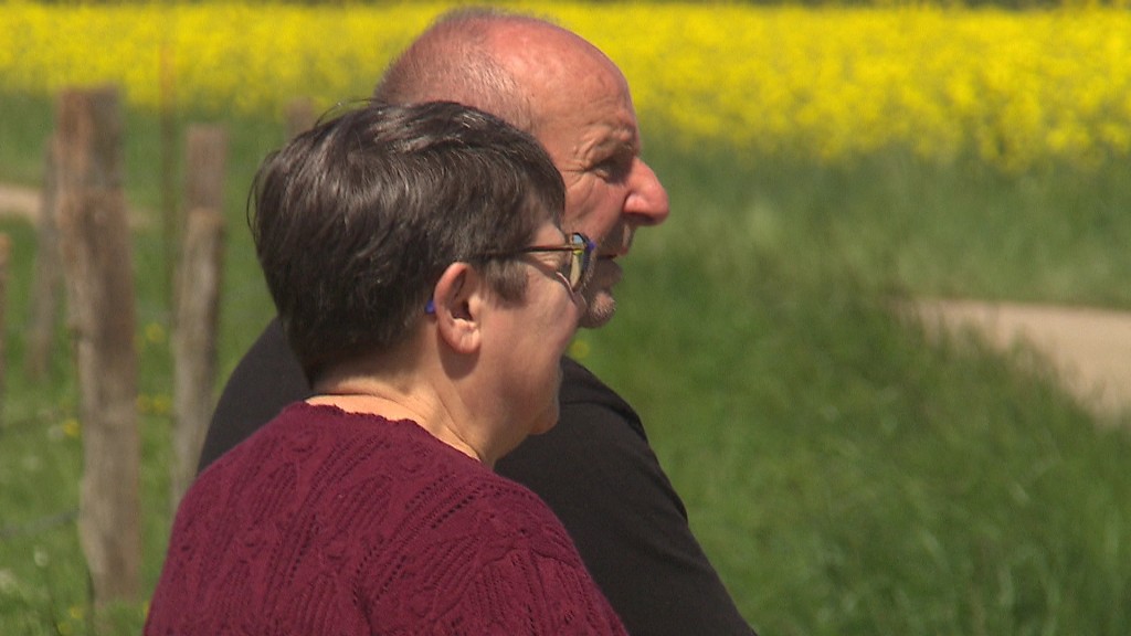 Foto: Landwirt Roger Lanblin und seine Frau